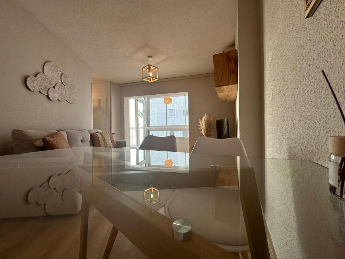 La Concha Playa De Levante Appartement *